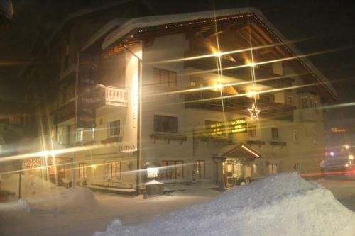 Hotel La Cruna