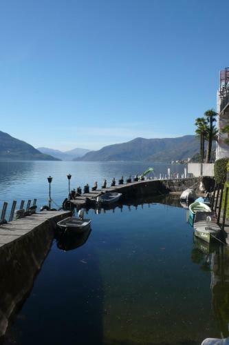 Hotel Ristorante Posta Al Lago