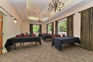 Hotel Best Western Plus Lodge At River's Edge