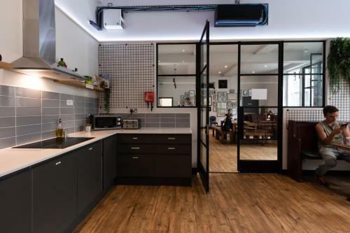 Code Pod Hostel - The Court
