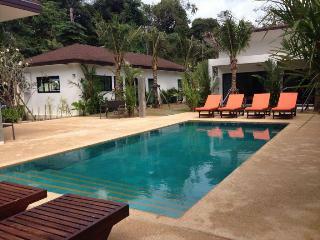 Villa Lotus Bleu Resort