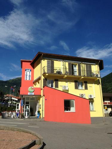 Hotel Ristorante Camoghe