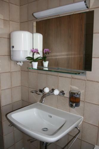 Hotel Gl�rnisch Hof