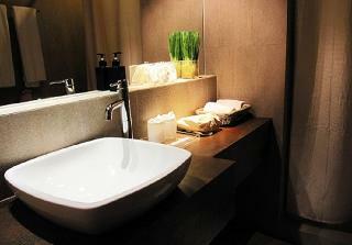 Tohsang City Hotel