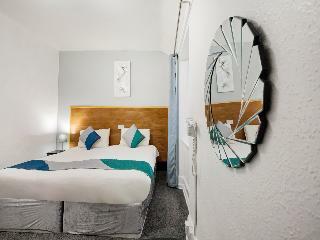 Oyo Eastbank Hotel