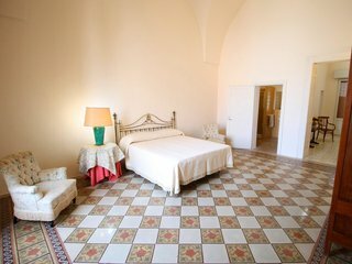 Hotel Coltura Palace - Three Bedroom