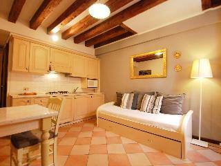 Hotel Sotoportego Delle Colonne - One Bedroom