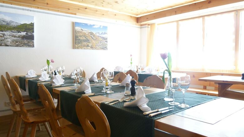Hotel Grischuna