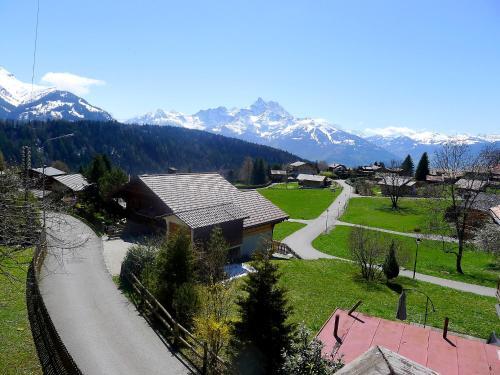 Holiday Home Riant-soleil Arveyes