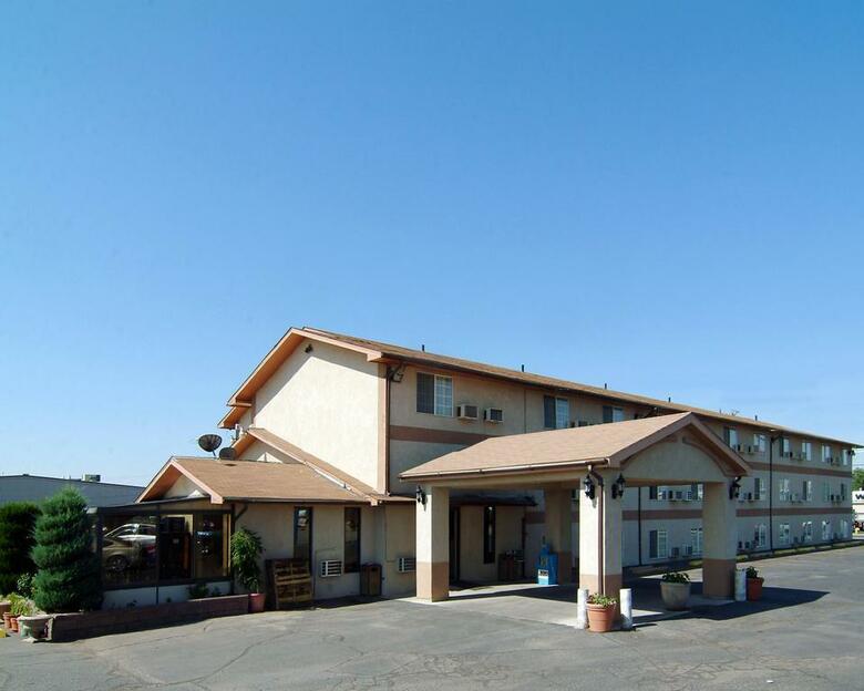 Hotel Rodeway Inn Farmington