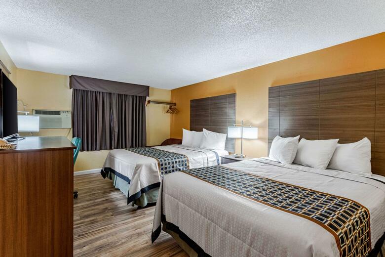 Hotel Rodeway Inn Farmington