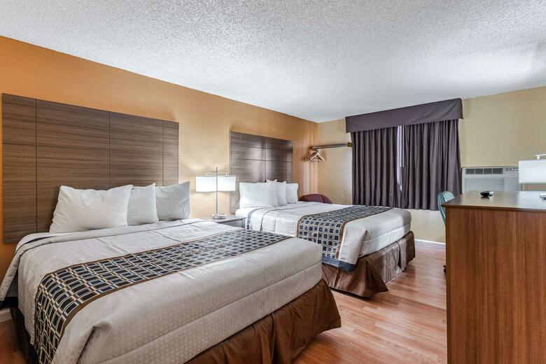 Hotel Rodeway Inn Farmington