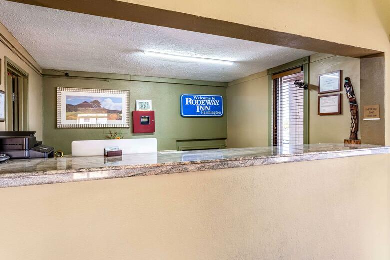 Hotel Rodeway Inn Farmington