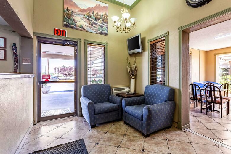 Hotel Rodeway Inn Farmington