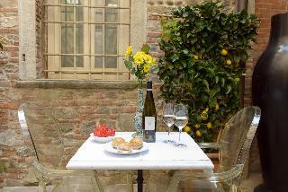 Hotel Boutique N�15 Santori Luxury Hotel