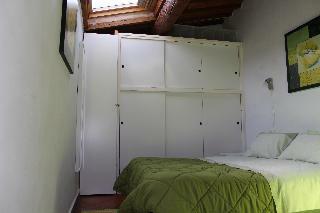 Max Apartments