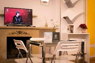 Hemeras Boutique House Aparthotel Roma Centro 2