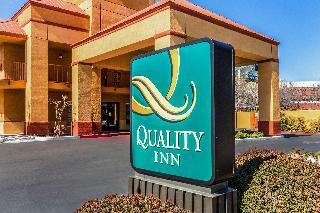 Hotel Quality Inn Fresno Near University