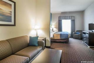 Hotel Comfort Inn & Suites