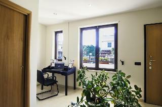 Ciao Hotel And Residence