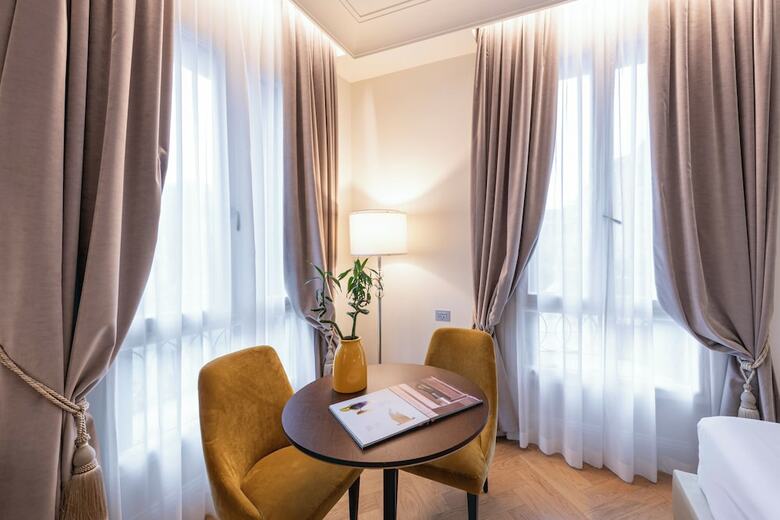 Hotel H10 Palazzo Canova