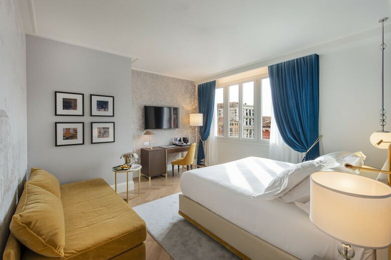 Hotel H10 Palazzo Canova
