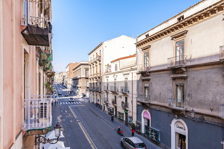 Residencia Ferrini Home - Etnea Collection