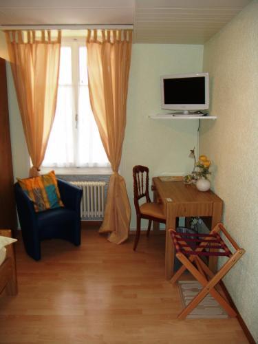Posada Auberge De Vers Chez Perrin
