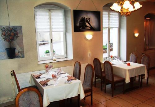 Posada Auberge De Vers Chez Perrin