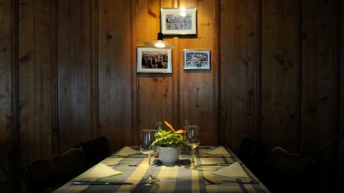 Posada Gasthaus Zum R�ssli