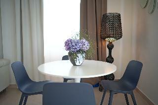 Hotel Piccadilly Suites And Rooms