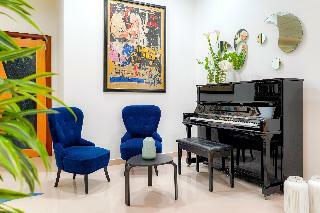 Hotel Piccadilly Suites And Rooms