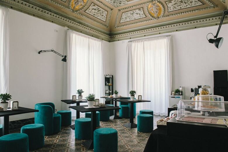 Agatha Cosy Hotel