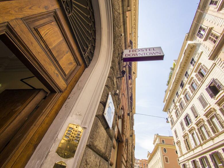 Hotel Alessandro Downtown Hostel