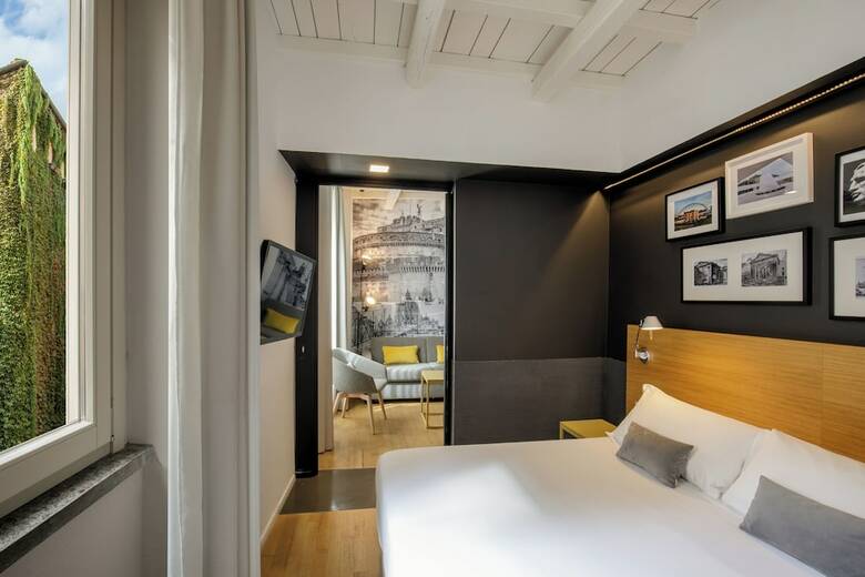 Hotel Coronari Palace