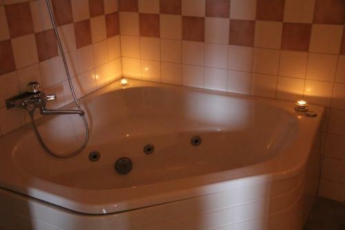 Hotell Karolinen �re