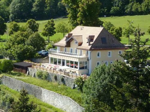 Hotel Petit H�tel De Chaumont