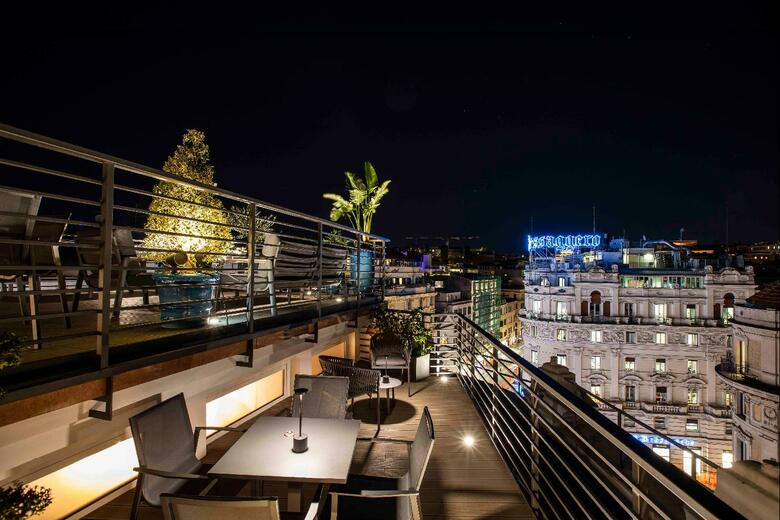 U-visionary Roma Hotel