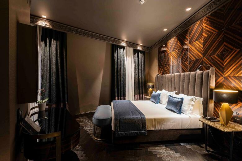 U-visionary Roma Hotel