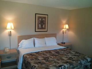 Hotel Guest Lodge Pageland