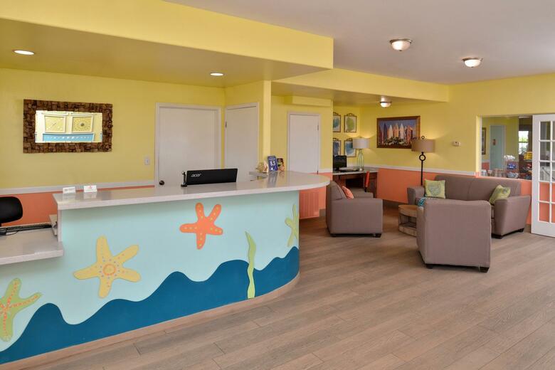 Hotel Mariner Inn And Suites