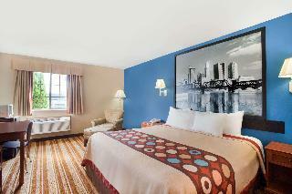 Hotel Super 8 By Wyndham Defiance