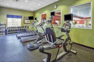 Holiday Inn Express Hotel & Suites Dayton South -