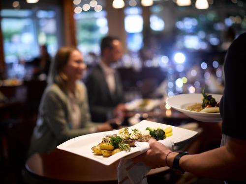 Hotel Restaurant Holiday