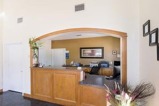 Hotel Rodeway Inn & Suites