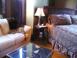 Hotel Lyons' Twin Mansions B&B And Spa