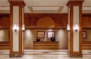 Drury Plaza Hotel At The Arch