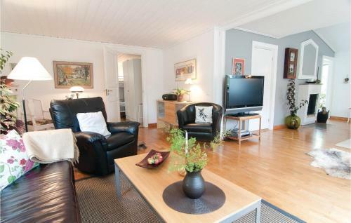 Holiday Home Sn�ckmyrsv�gen Gotlands Tofta III