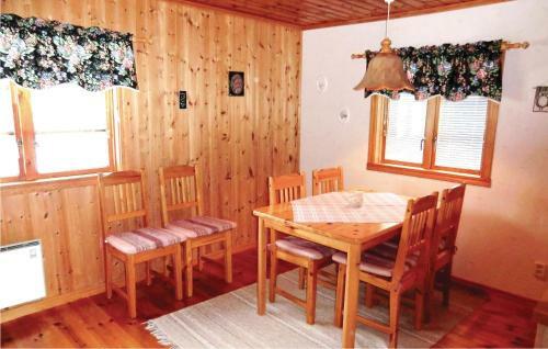 Holiday Home Breds�ttrav�gen K�pingsvik