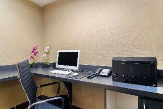 Hotel Comfort Inn & Suites